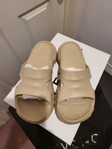 givenchy marshmellow sandals|Givenchy marshmallow slides 35.